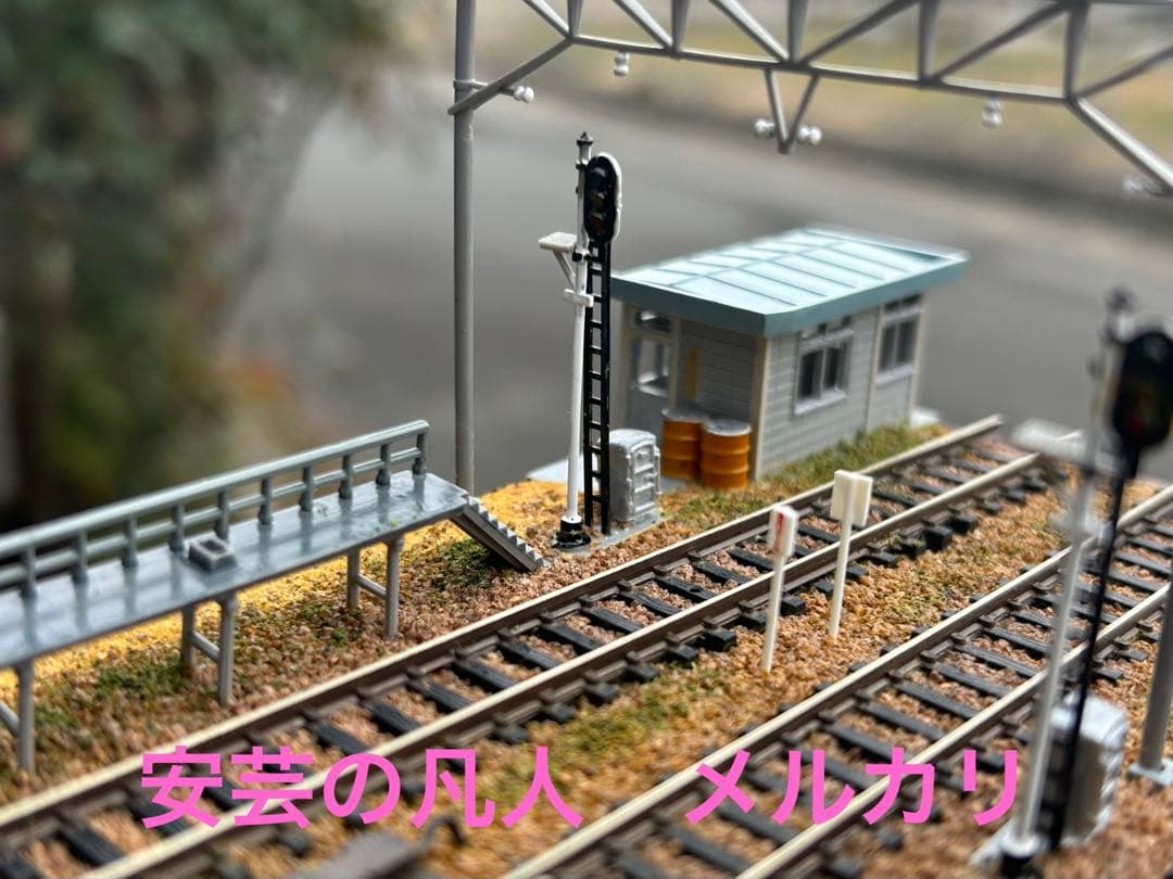 ヒロnゲージ ジオラマ61 電車庫のある風景　アクリルケース付