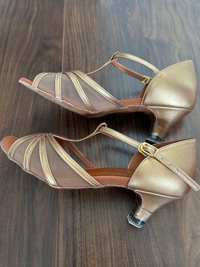 大幅値下げ！社交ダンスシューズBunzo 如月 23R 兼用シューズ超美品