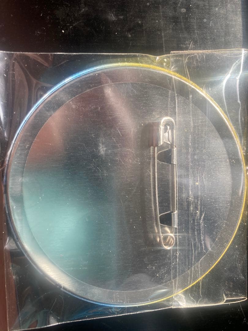 one piece ワンピース 海ほたる 缶バッジ ロー