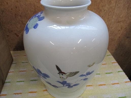 深川製磁 牡丹に雀絵図花瓶