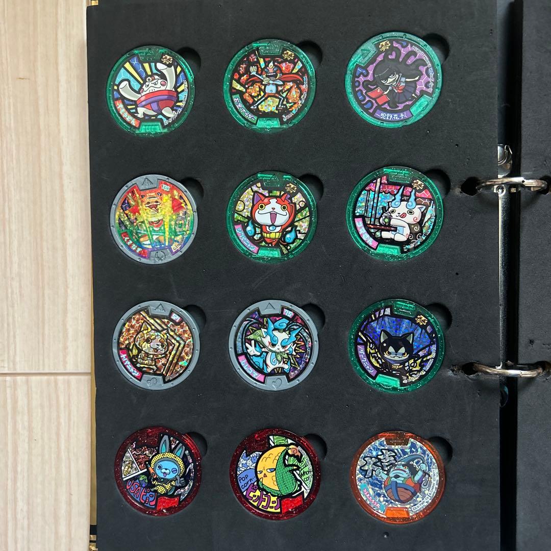 キャラクターコレクション バインダー