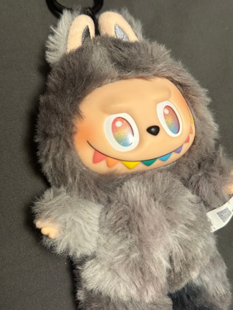 ラブブ シークレット Labubu Big into Energy即購入可能