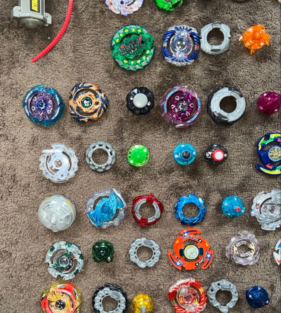 【希少品、レアベイ多数】ベイブレードまとめ売り(別で出品していたものを追加)