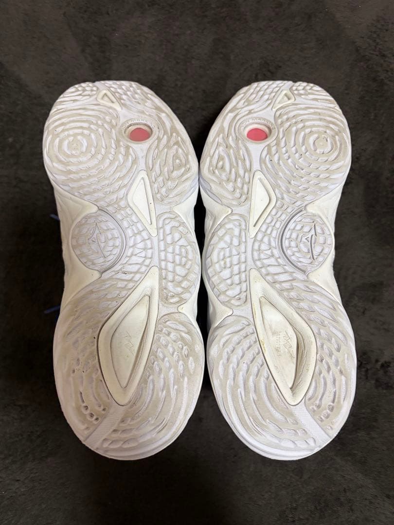 Mizuno ウェイブモーメンタム3バレーボールシューズ