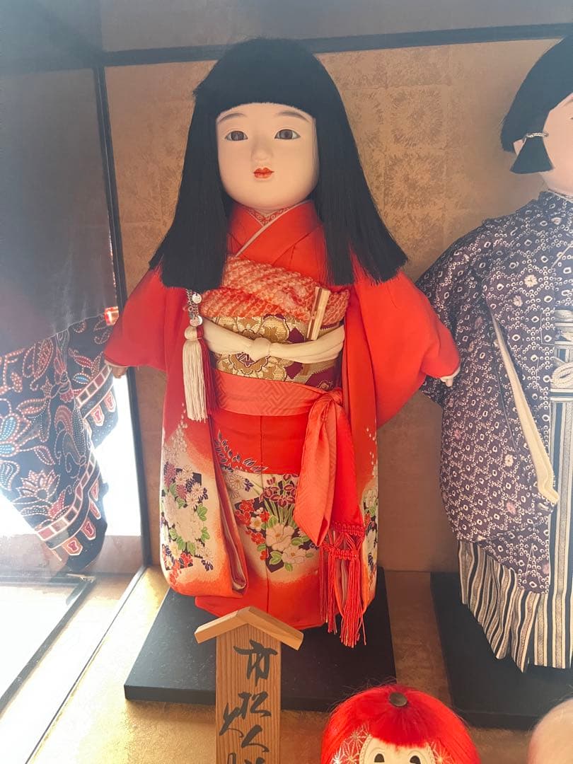 市松人形セット 赤と青の衣装