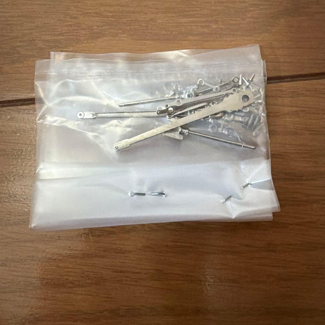 ナ*ナ様 珊瑚模型　9750 未完成品　ジャンク