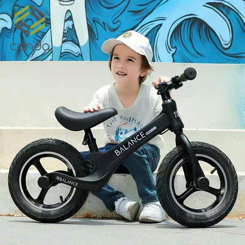 人気のキッズバランス車