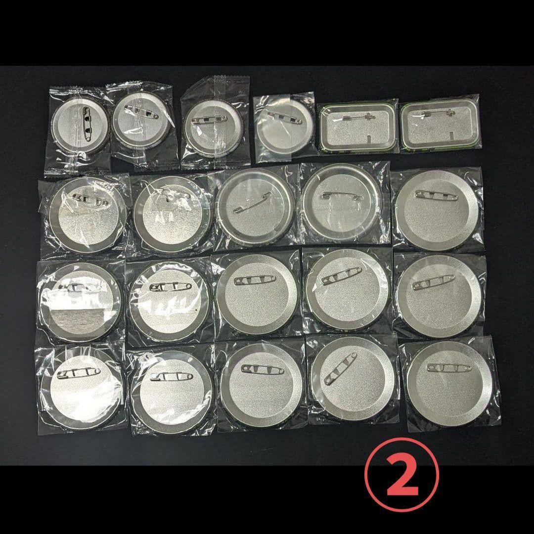 ツイステ シルバー 缶バッジ アクスタ キーホルダー 1/31まで 最終値下げ