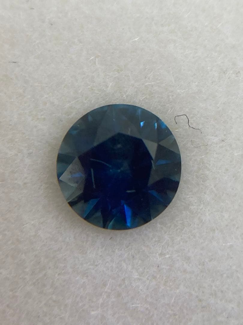 モンタナサファイア　ルース　0.61ct