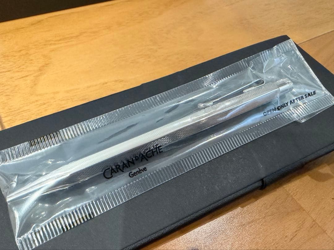 CARAN d'ACHEカランダッシュ レトロ ボールペン