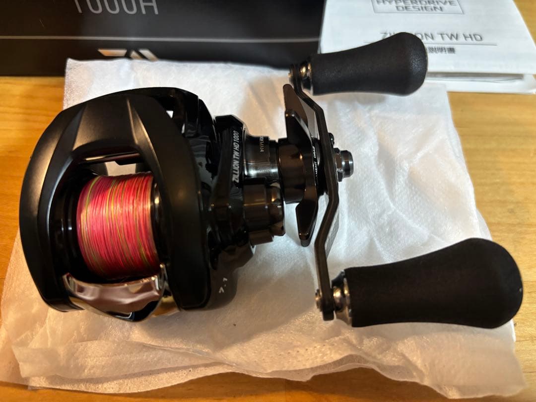 DAIWA 22ジリオン TW HD 1000H 超美品　SLPハンドル