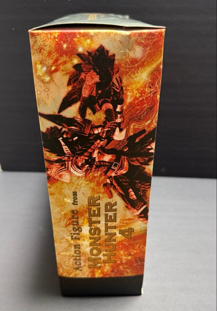 モンスターハンター4 フル可動アクションフィギュア レウス装備ハンター(剣士)