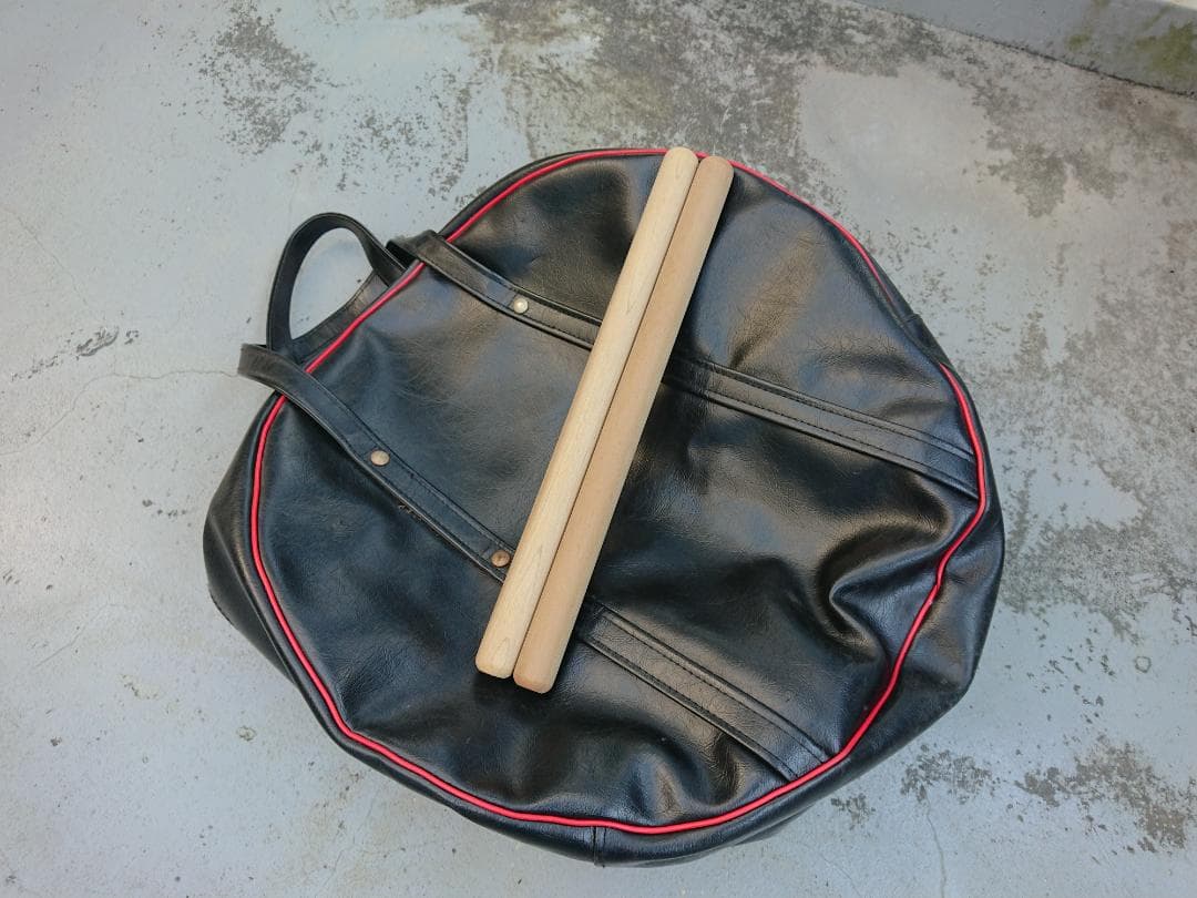 グッチーさん専用【送料無料】１尺５寸平胴太鼓　ケース・バチ付き