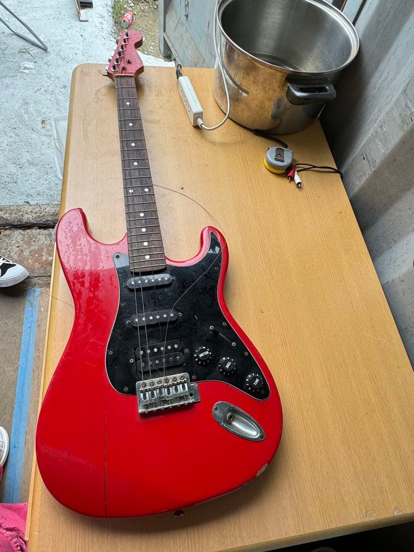 エレキギター FORMESTAR ベース