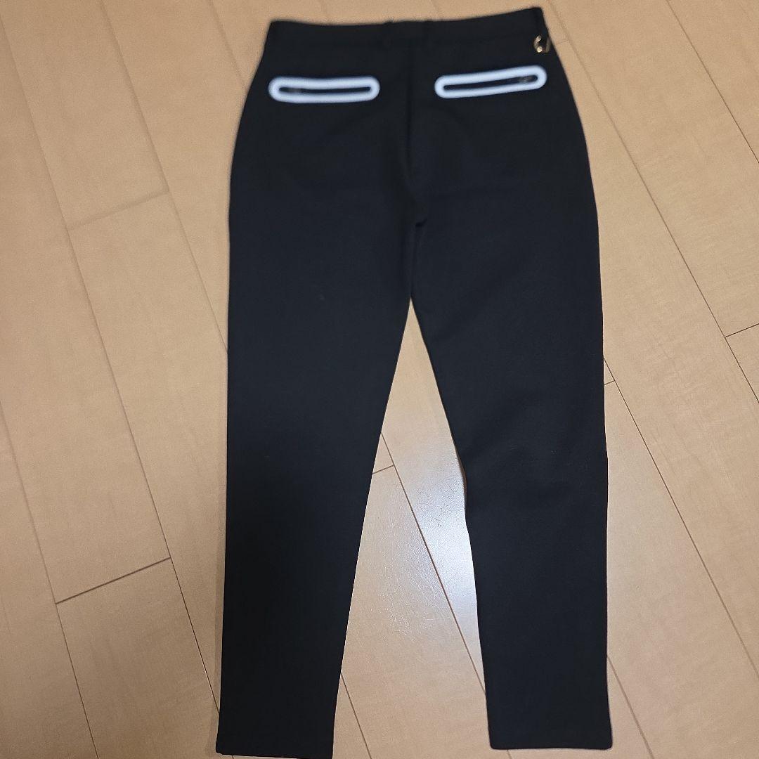 V-TWELVE 黒いパンツ ファスナー付きポケット