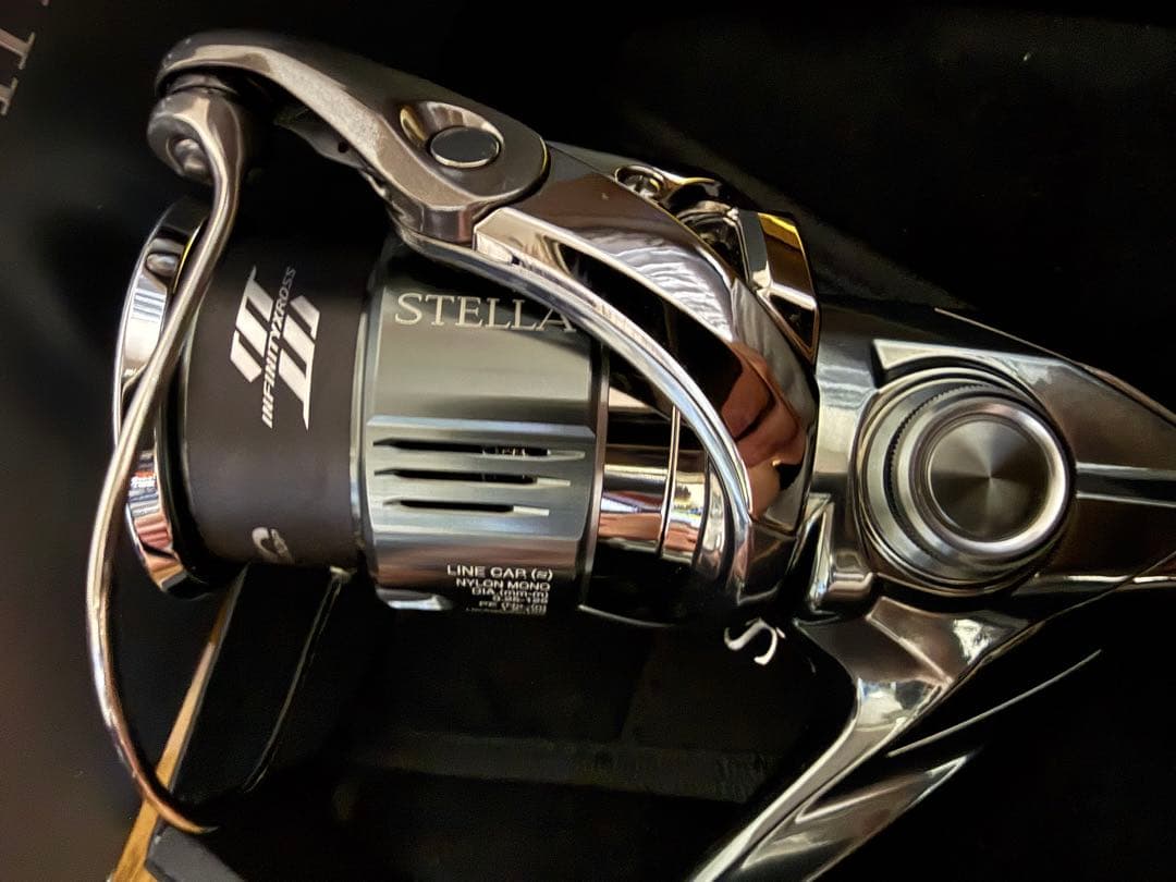 22 ステラ 3000MHG SHIMANO シマノ リール 3000 4000