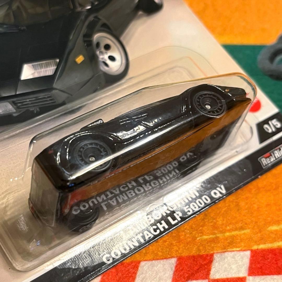 ホットウィール カウンタック チェイス ランボルギーニ プロテクター付き 0/5
