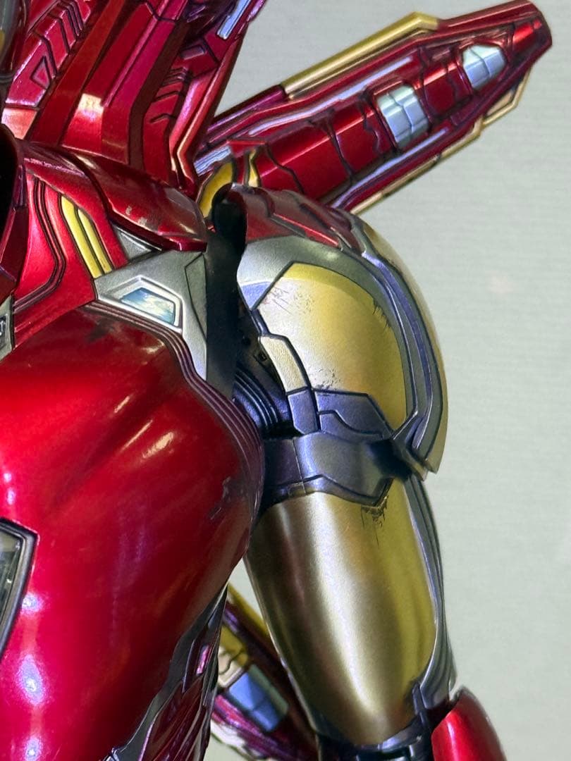 hot toys アイアンマン マーク85 ヴァリアントヘッド付