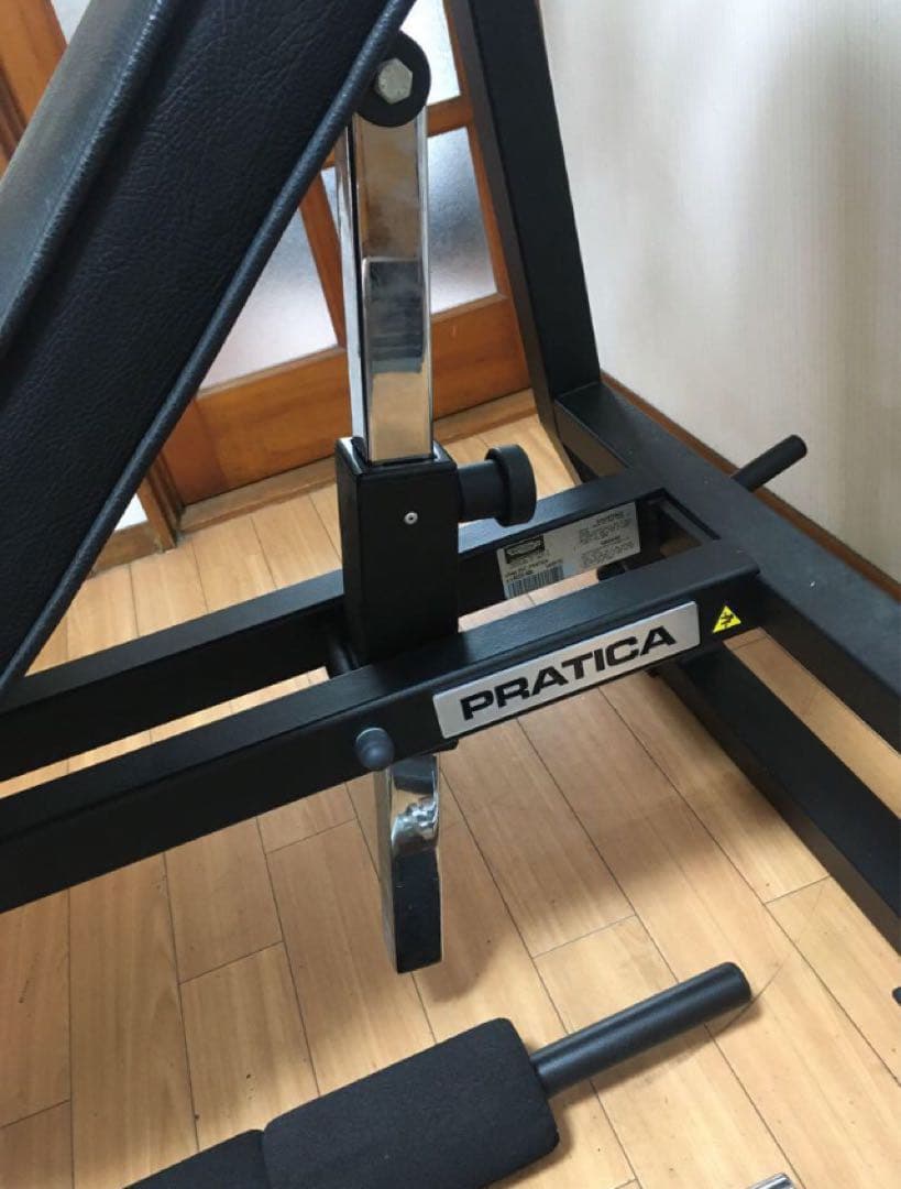 azziP　テクノジム PRATICAレーニング ベンチ プレス セット