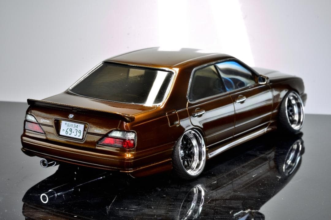 【1/24アオシマ】Y33グロリア グランツーリスモアルティマ”95