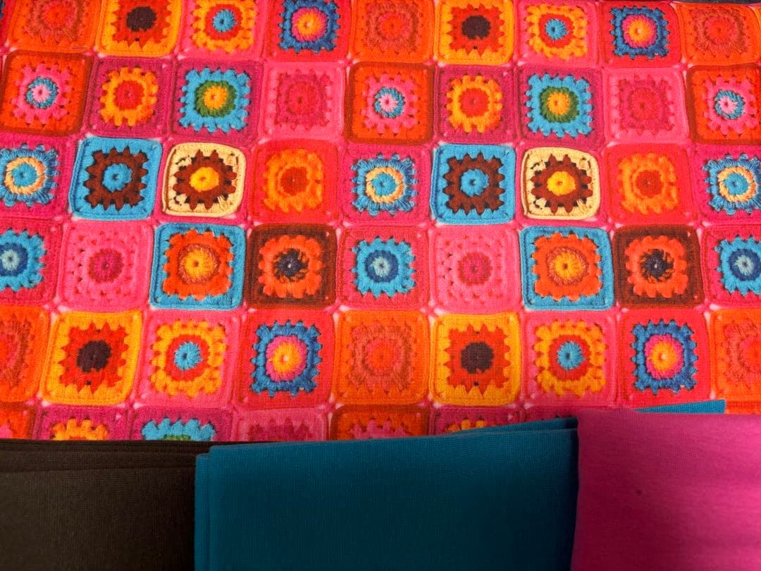 犬服♡ 3Dスクエアモチーフ　ロンパース