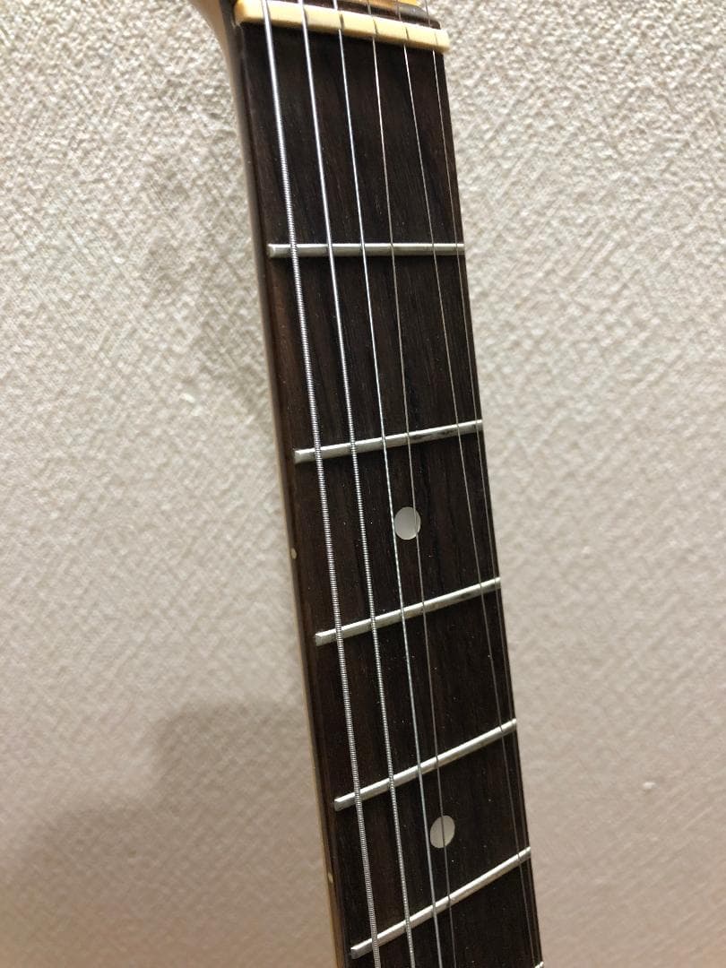 Bacchus Universe Series ストラトキャスタータイプ