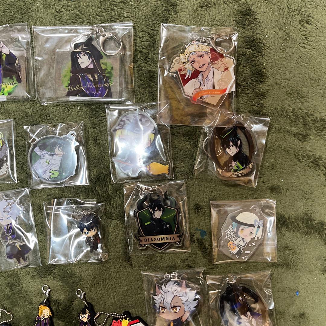 ツイステッドワンダーランド　キーホルダー　53点