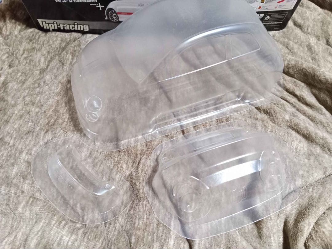 hpi-racing ABARTH500 電動ラジコンカー