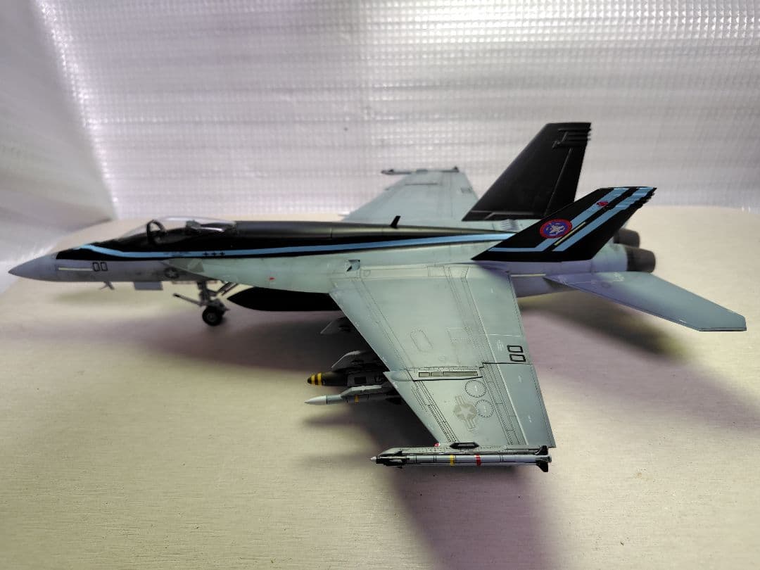 F/A-18E スーパーホーネット 1/48(トップガン マーベリック）
