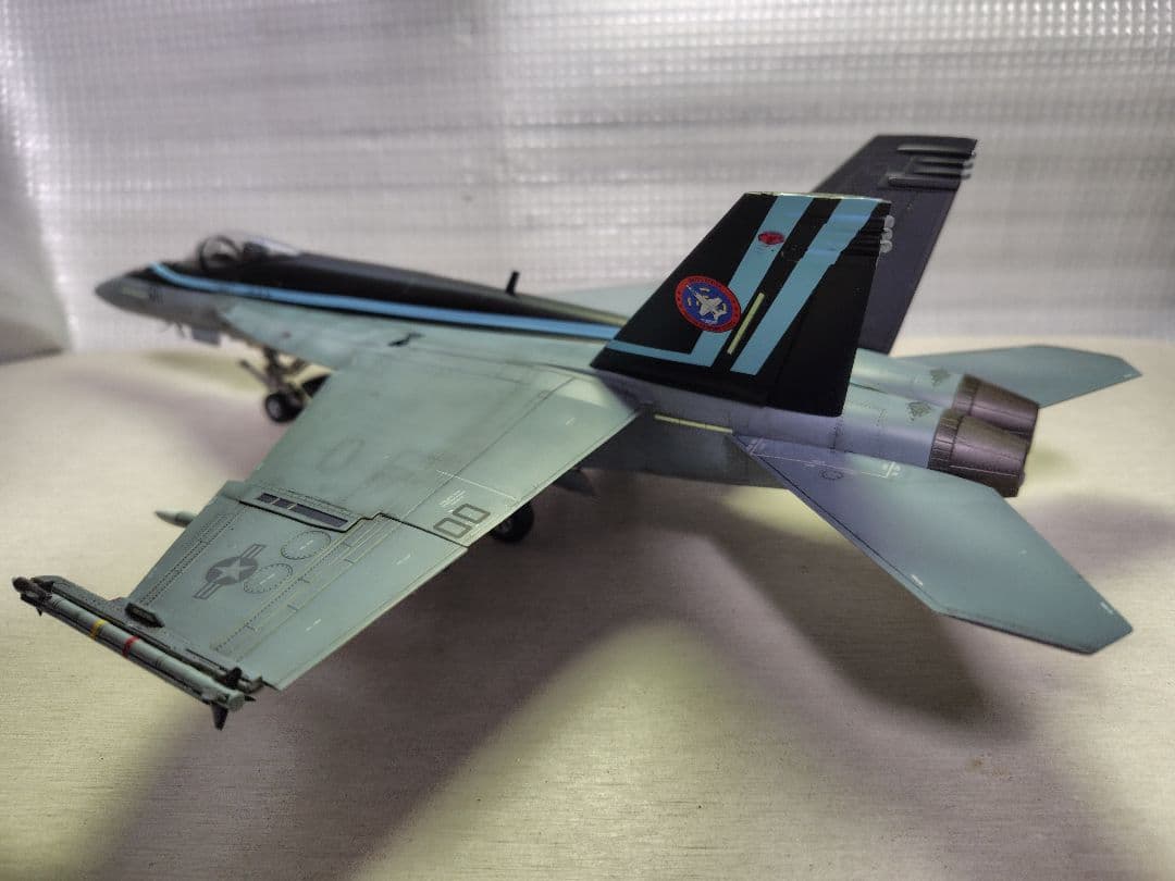 F/A-18E スーパーホーネット 1/48(トップガン マーベリック）