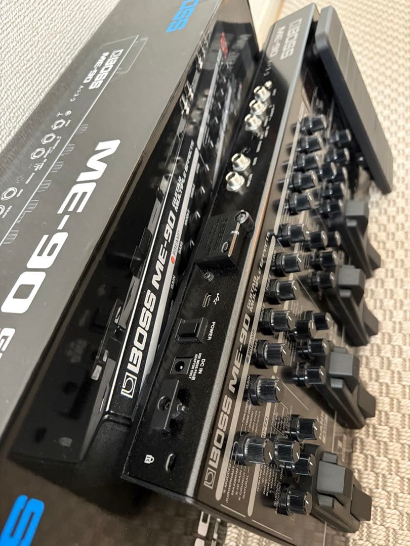 BOSS ME-90 マルチエフェクター(純正PSA100Sアダプター付き)