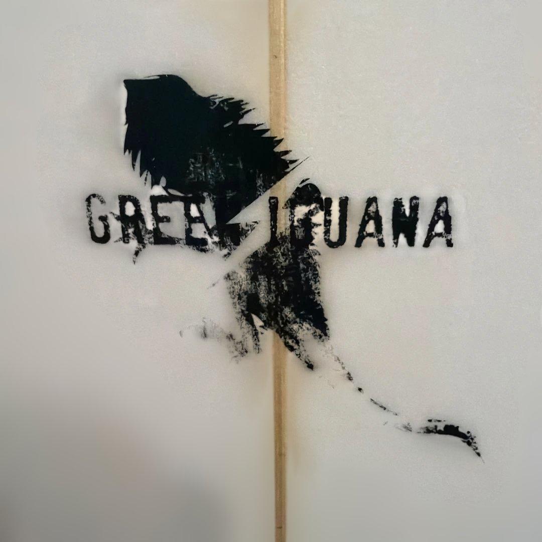 ジャスティスサーフボード　グリーンイグアナモデル