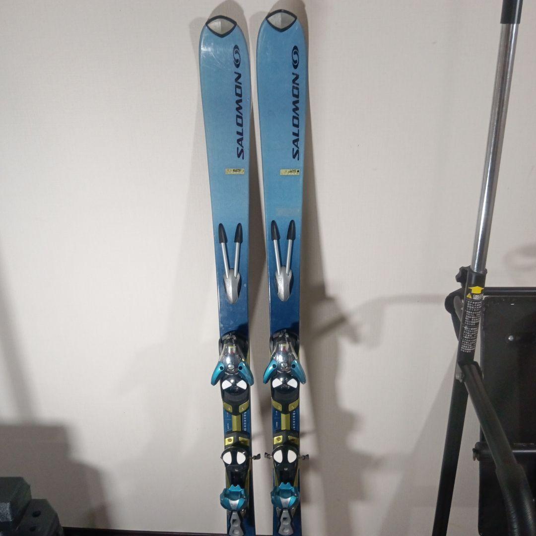 Salomon scream8 pilotスキー板