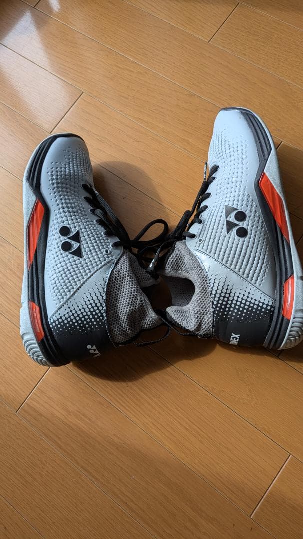 ヨネックス　バドミントンシューズ パワークッションエクリプションZミッド