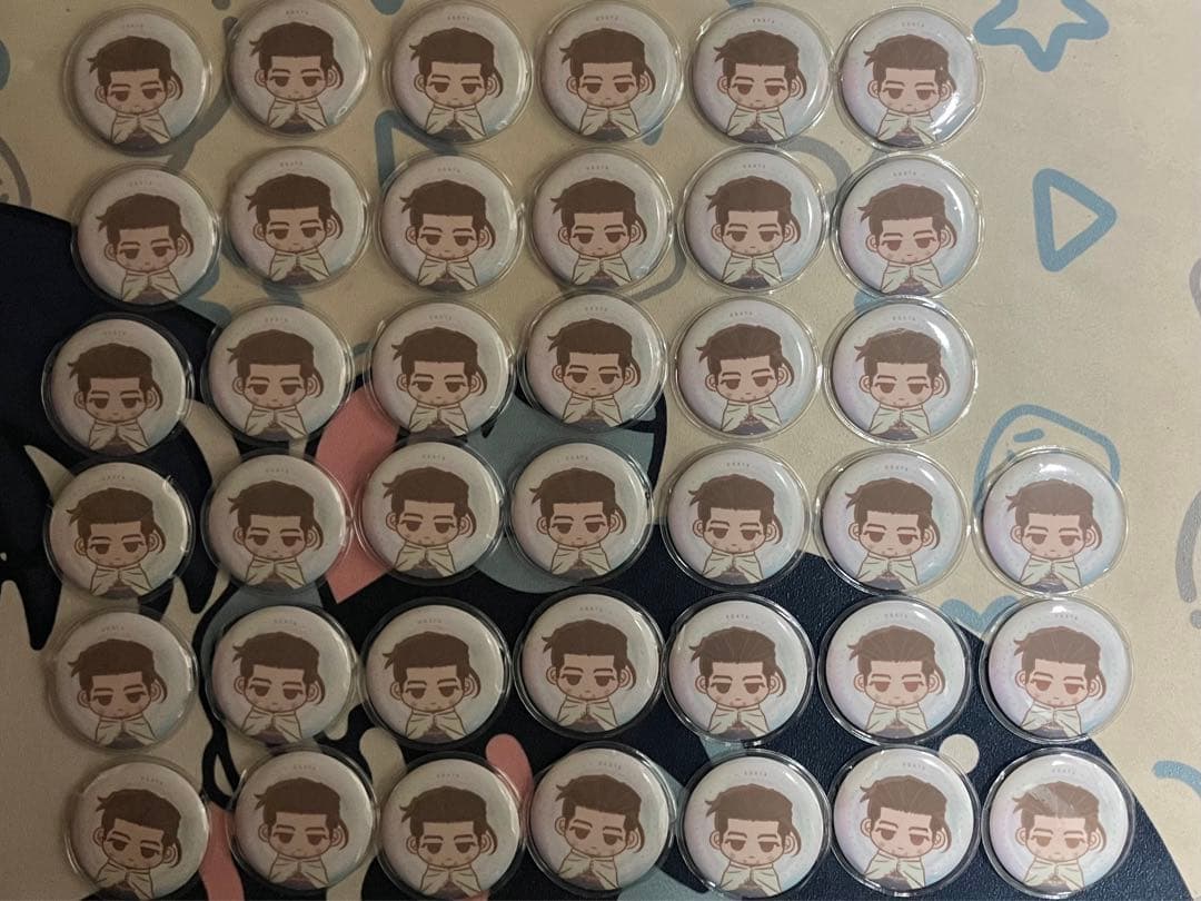 セガラッキーくじ ゴールデンカムイ 尾形百之助 缶バッジ