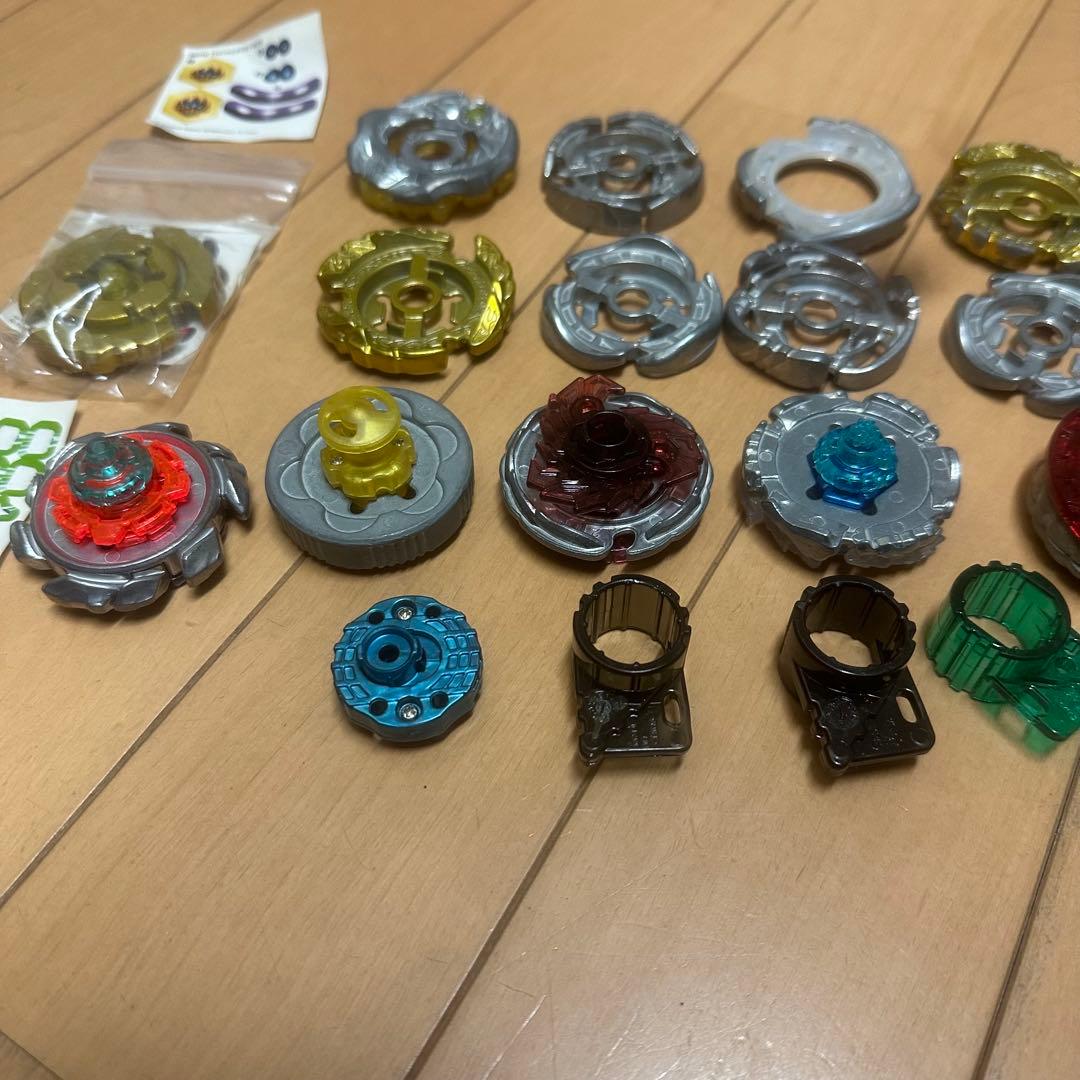 メタルファイトベイブレードパーツセット 多色 付属品あり