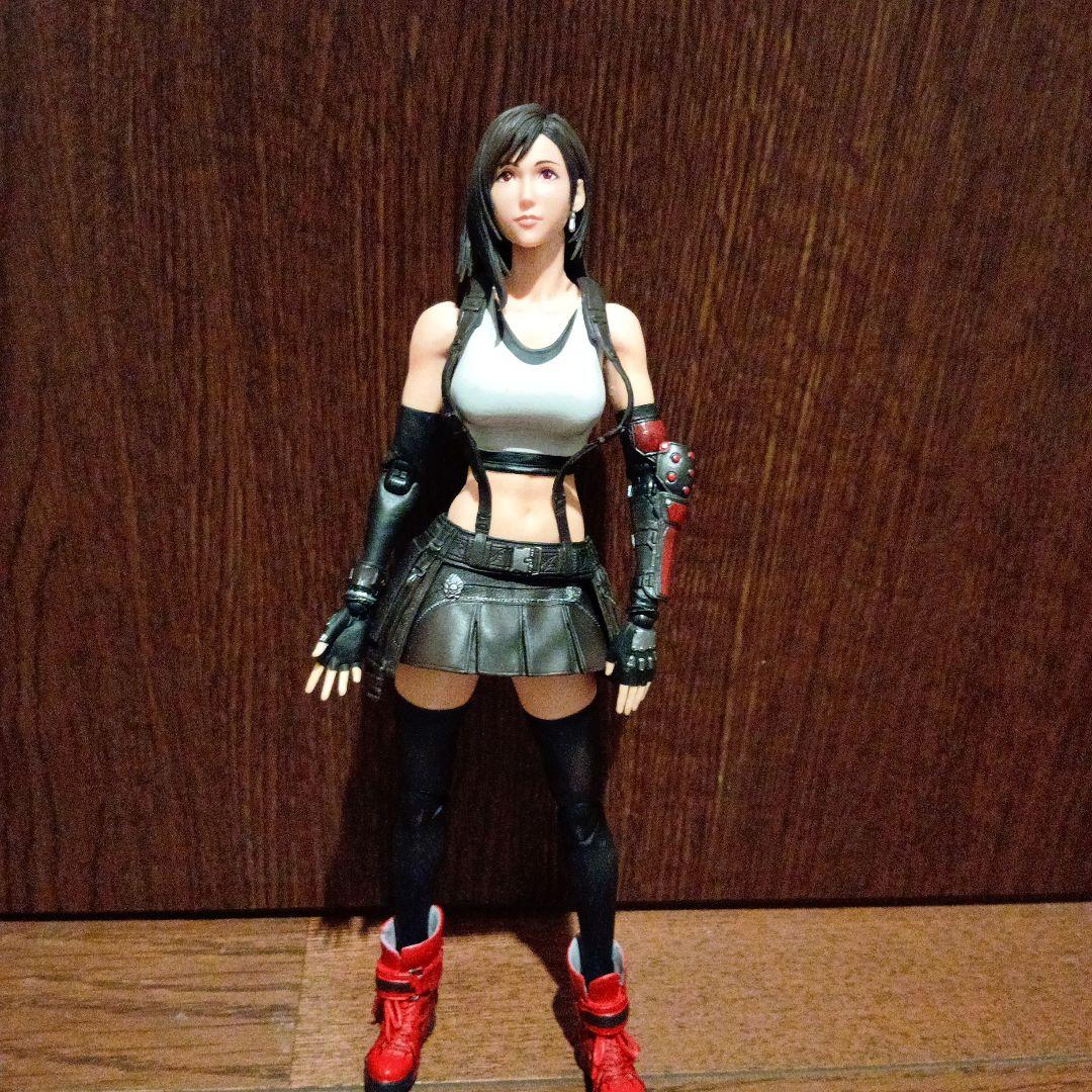 プレイアーツ改　ティファ