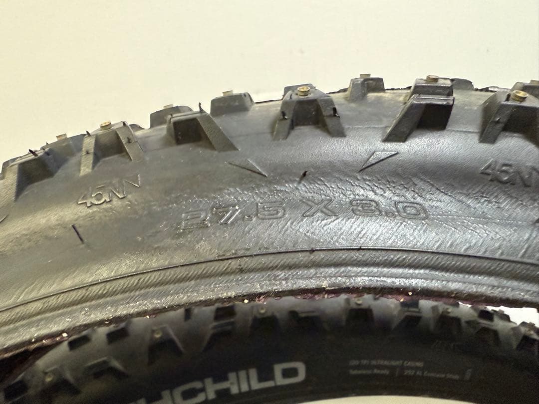 45NRTH WRATHCHILD スパイクタイヤ 27.5×3.0 前後セット