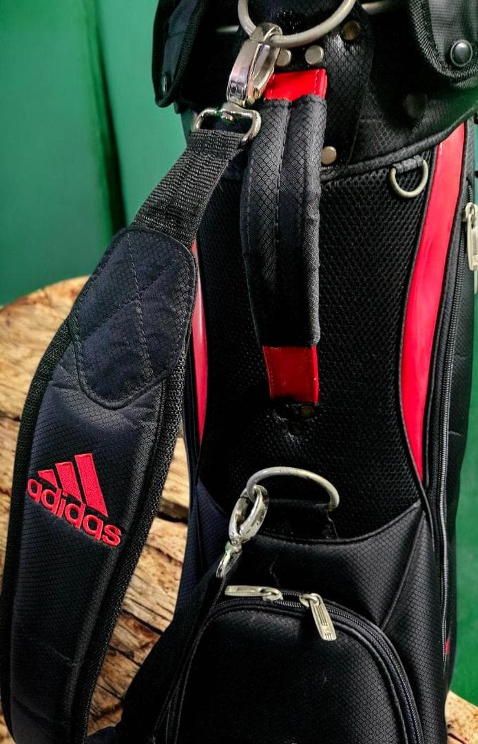 送料無料/美品　adidas キャディバックBLACKｘRED