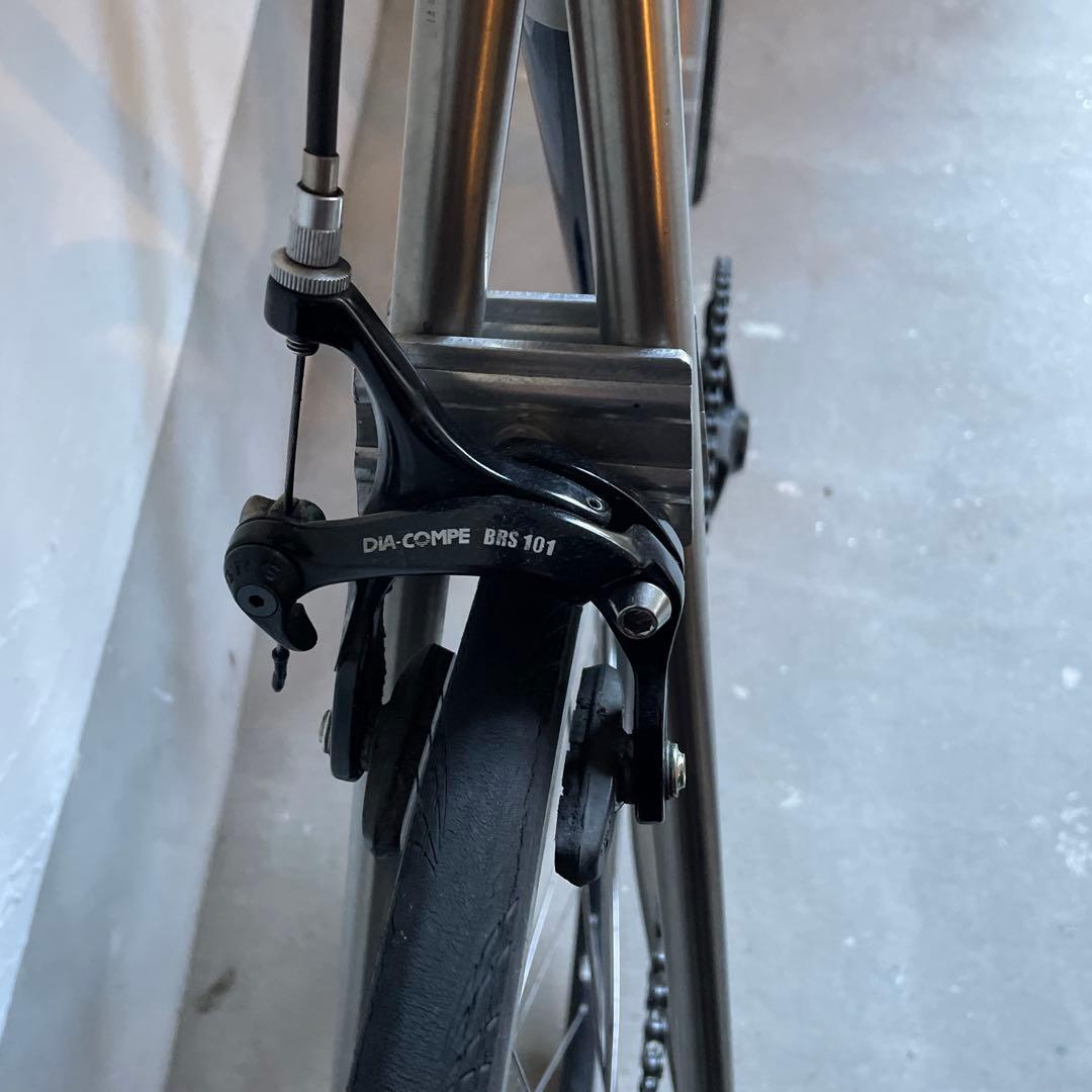 independentFABRICATIONピストバイク