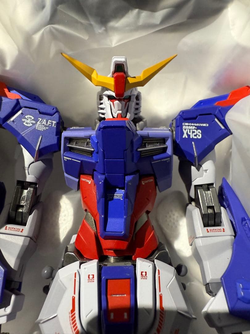 メタルビルド　デスティニーガンダムSOUL RED ver.