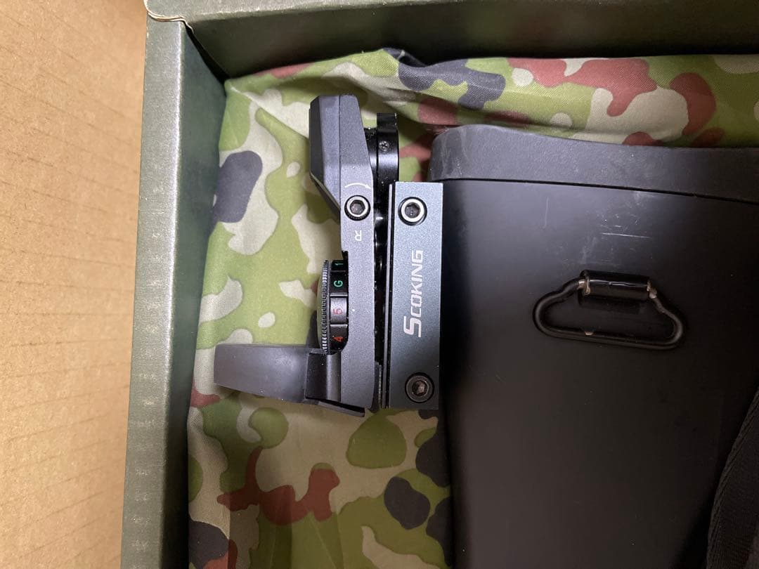 東京マルイ　89式小銃　固定銃床　電動ガン ブラック 迷彩収納ケース付き　箱損傷