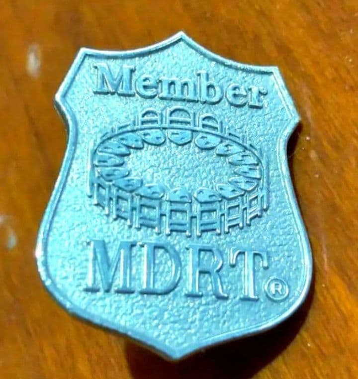 MDRT　バッジ銀色【箱あり２回使用】