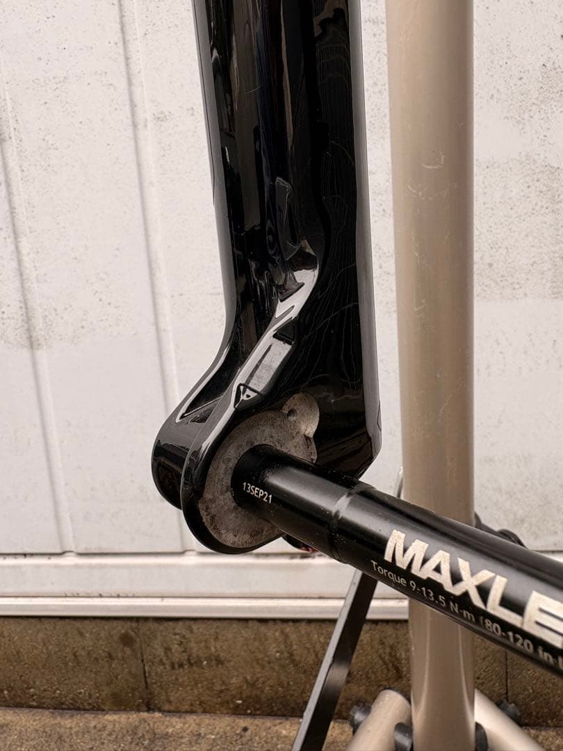 RockShox LyrikUltimate 27.5 160mm フロントサス