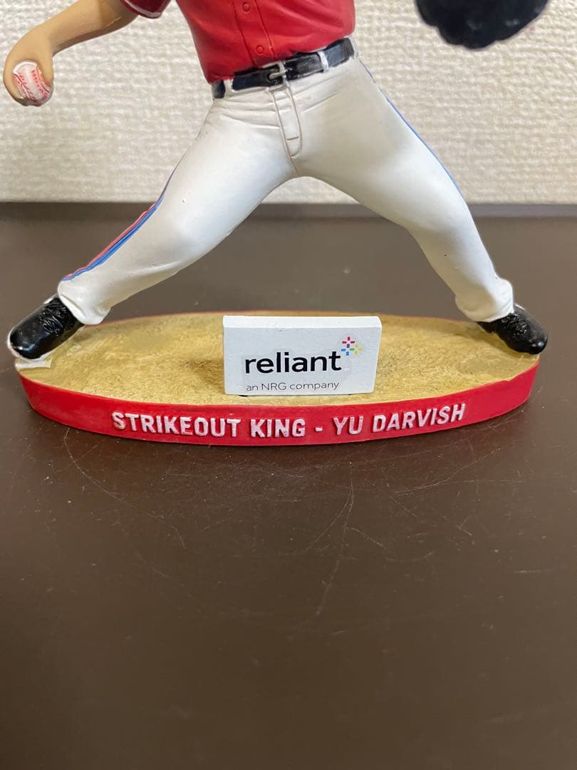ダルビッシュ　レンジャース　2014 奪三振王達成記念球場配布ボブルヘッド
