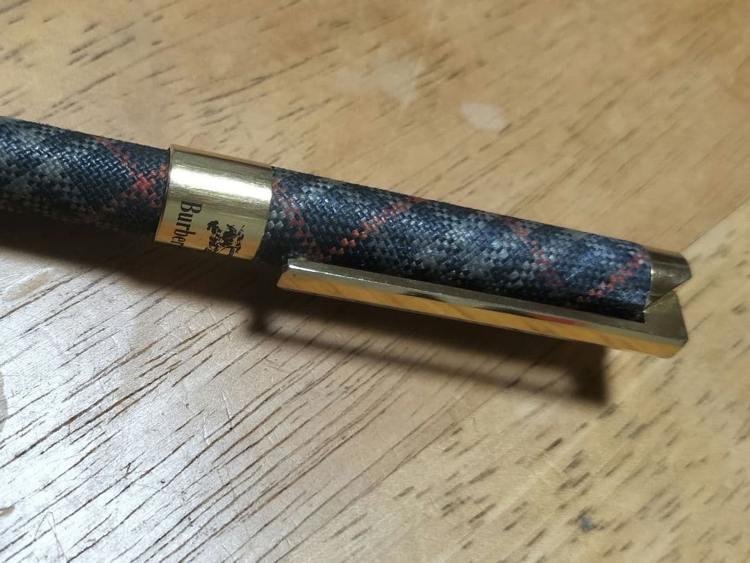 【レア】バーバリー 　チェック シャーペン　布張り　ネィビー　BURBERRY
