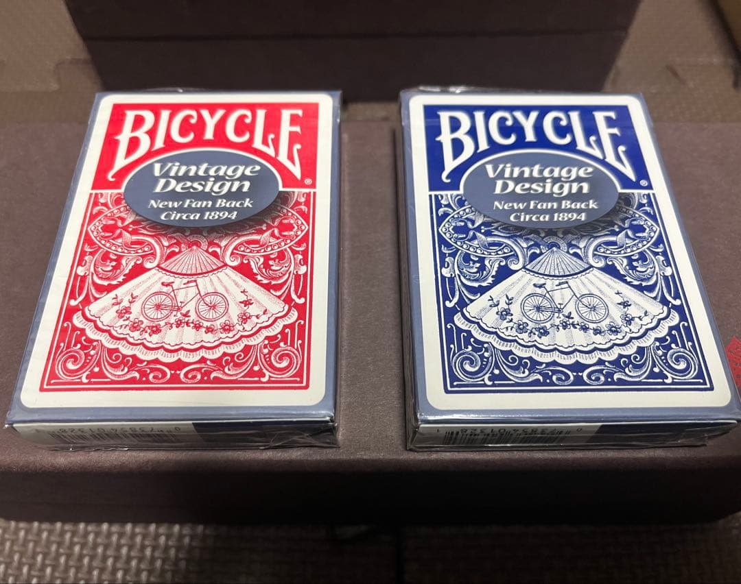 レアデック　New fan back 1st print 赤&青