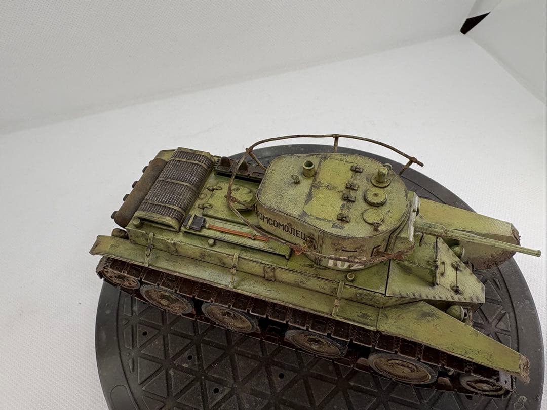 イタレリ (ZVEZDA) １/ 35 ソビエト 軽戦車 BT−5