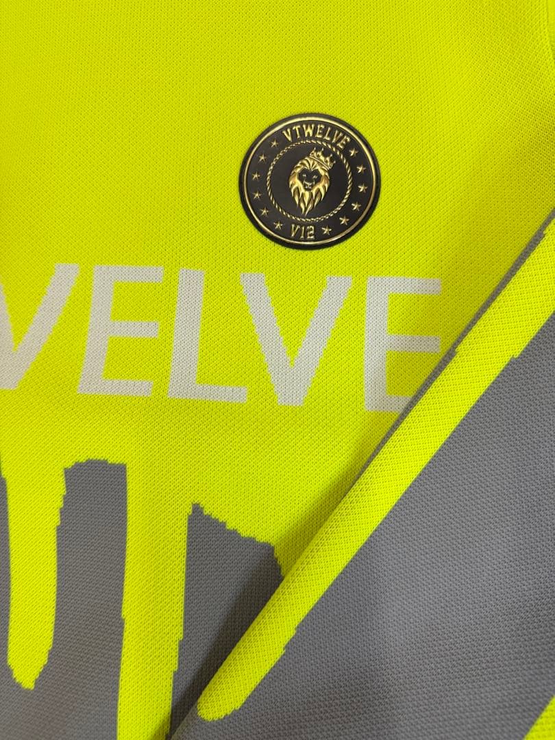 ¥28,600新品正規品【V12/L】裏地付きクルーネックニット長袖セーター秋冬