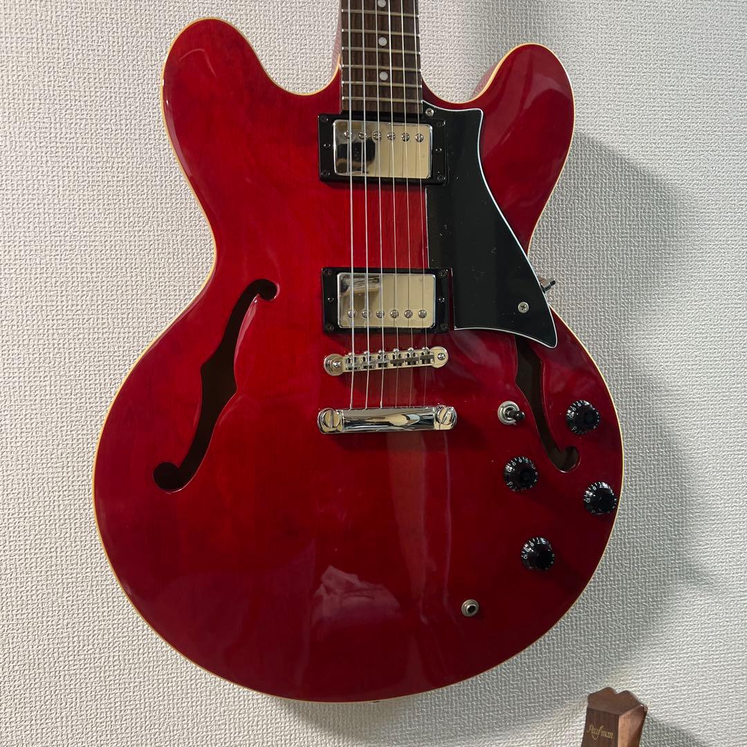 Cort セミアコースティックギター レッド